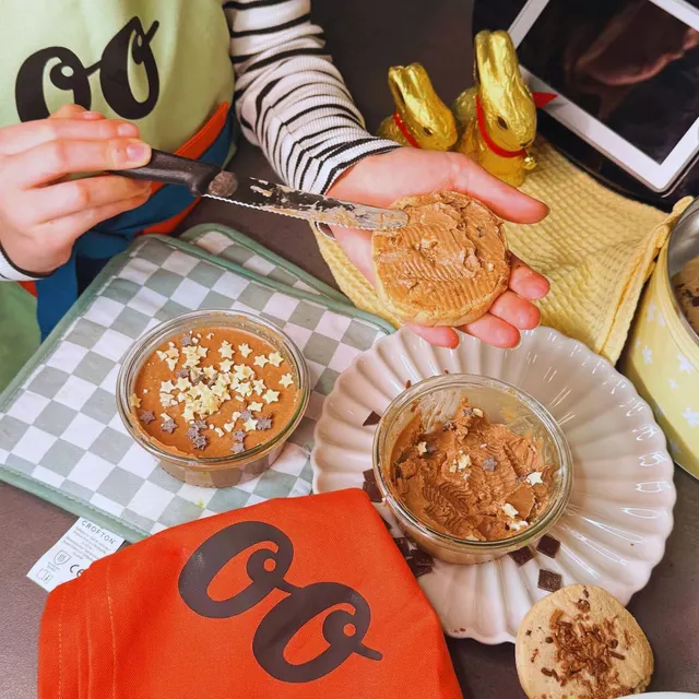 Pudding-Schälchen mit Toppings