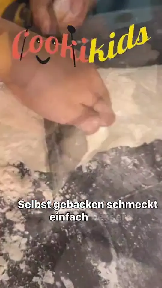 Reel: Cookikids® – Kinder backen Brötchen mit dem Thermomix®